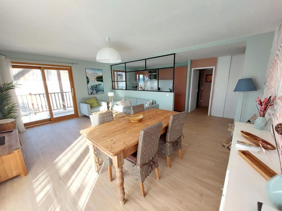 Charmant Appartement Lac D'Annecy / Ski - 6 Pers Menthon-Saint-Bernard Exteriör bild