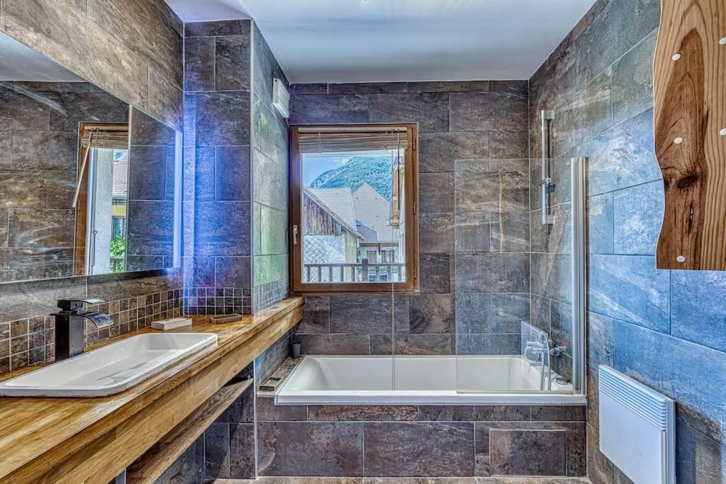 Charmant Appartement Lac D'Annecy / Ski - 6 Pers Menthon-Saint-Bernard Exteriör bild